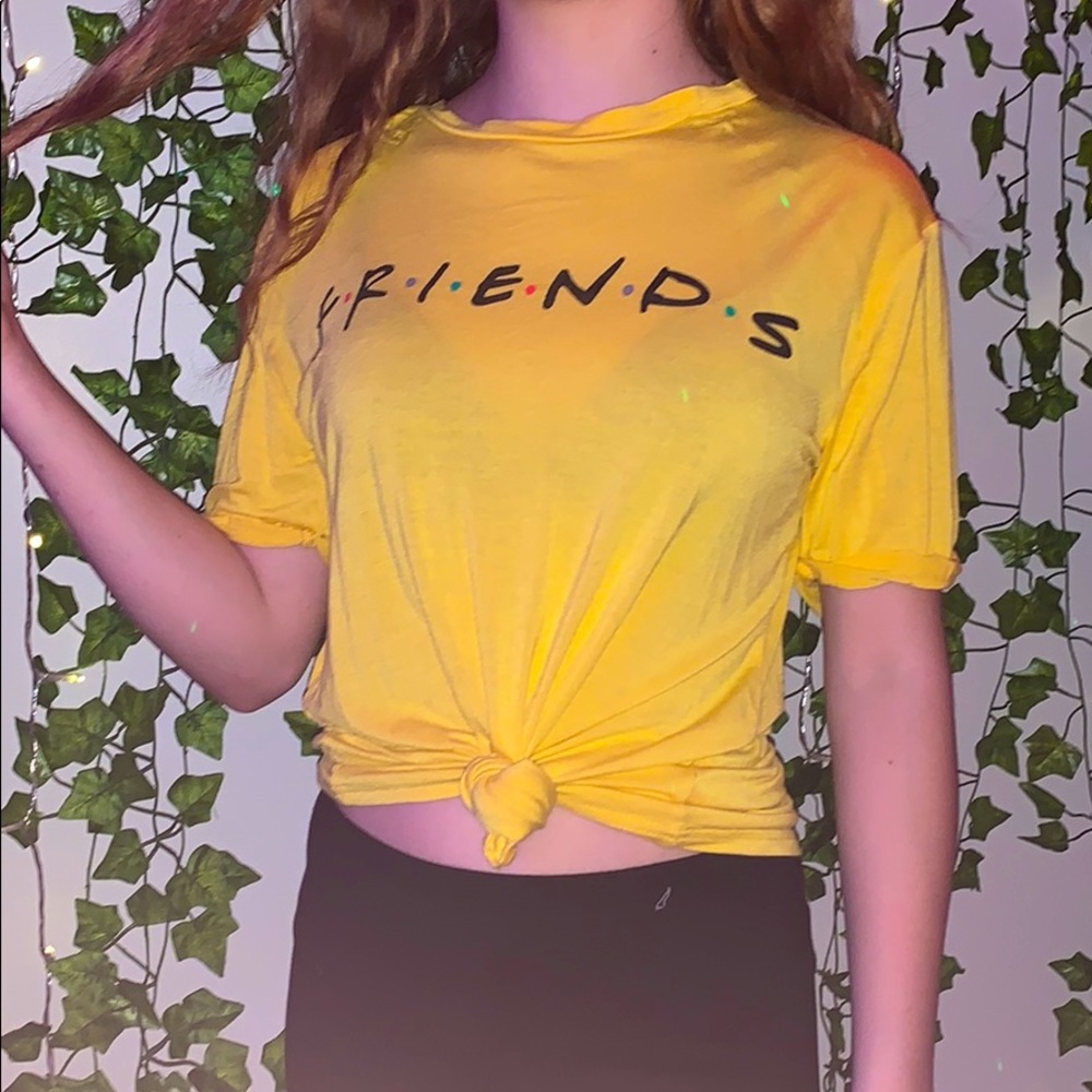 “friends” graphic tee